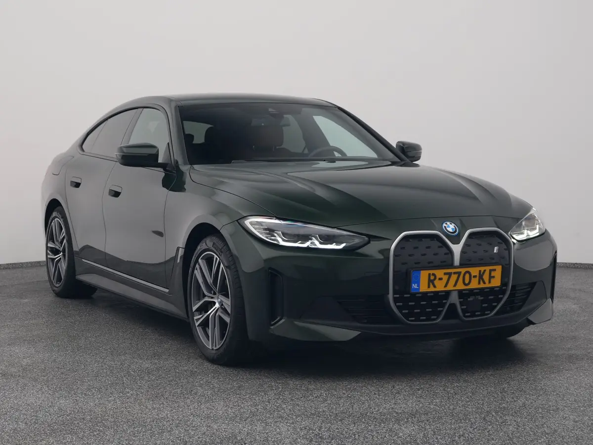 BMW i4: foto 2