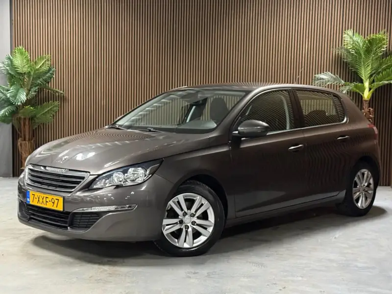 Peugeot 308 1.6 THP Premium Nieuw Distributie ketting 2014 leasen bij DreamLease: foto 1