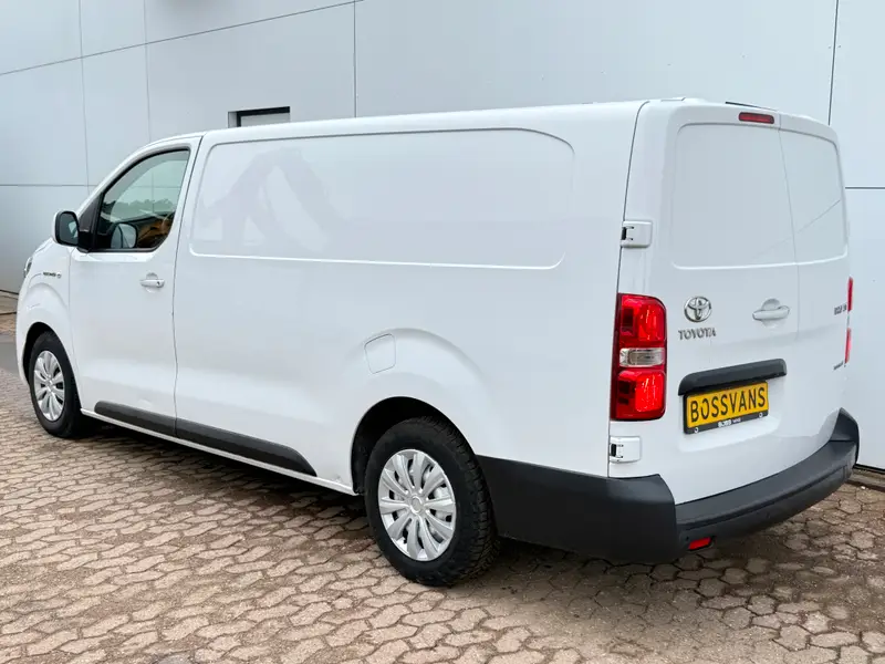 Toyota ProAce ProAce Electric 75kWh 136PK 2023 leasen bij DreamLease: foto 2