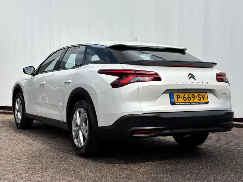 Citroën C5 X 1.2 131pk Lightning Business Adap.Cruise Stoelverw Carplay Pdc Orig.NL Voll.Onderhouden! 2022 leasen bij DreamLease: foto 2
