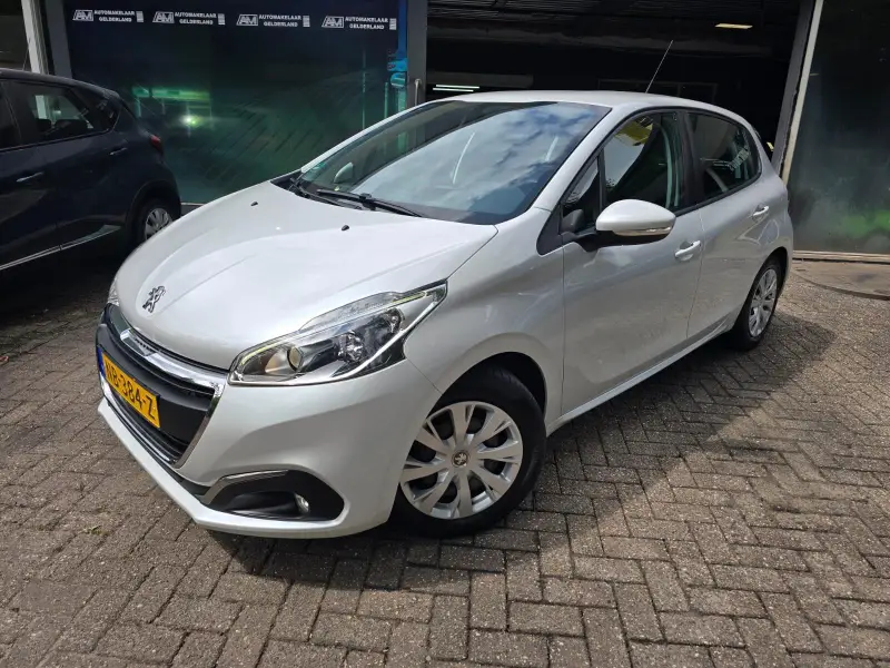 Peugeot 208 1.2 82PK Blue Lion | 2E EIGENAAR | 3/6 OF 12MND 2016 leasen bij DreamLease: foto 1