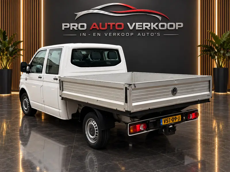 Volkswagen Transporter 2.0 TDI L2H1 DC Pickup goed onderhouden 2018 leasen bij DreamLease: foto 2