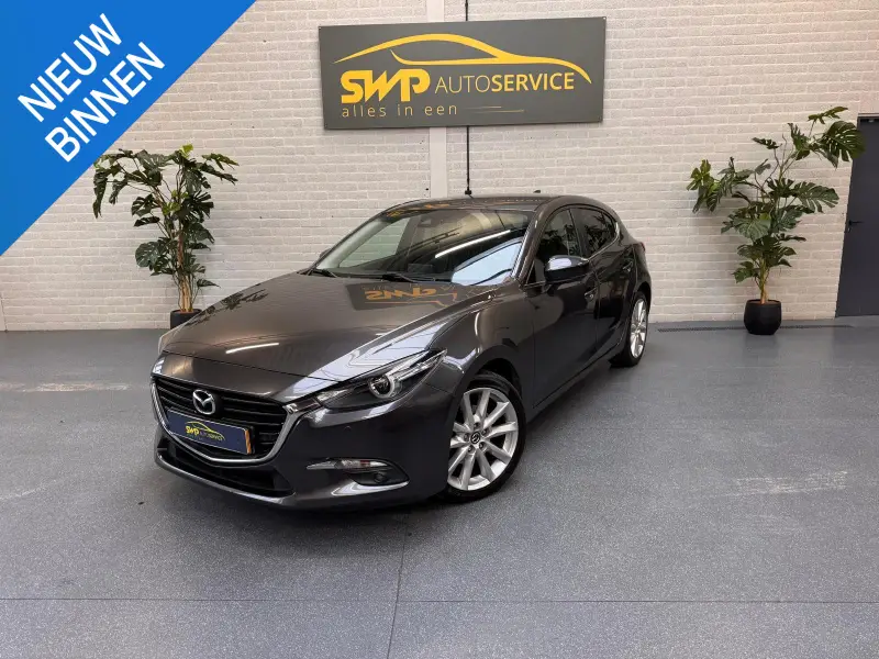 Mazda 3 2.0 SkyActiv-G 120 GT-M 2017 leasen bij DreamLease: foto 1