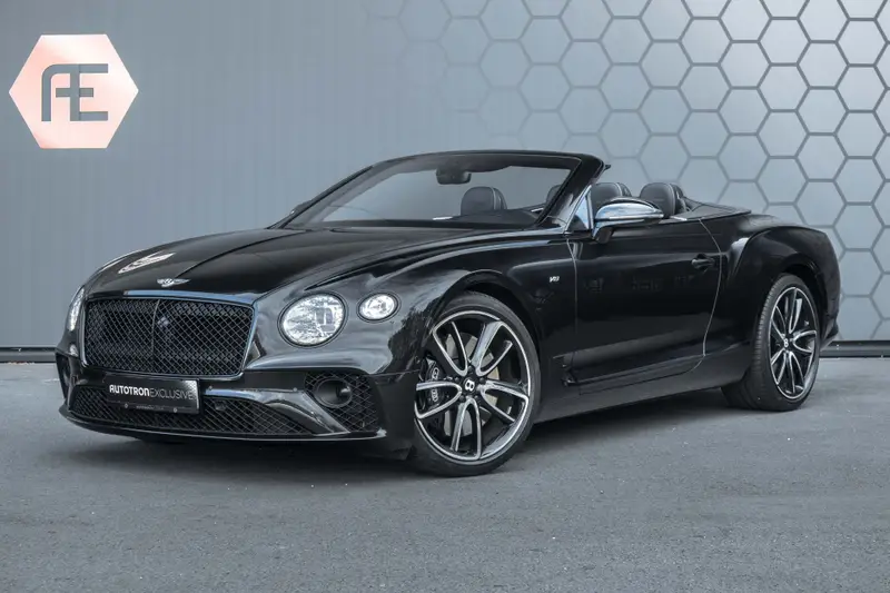 Bentley Continental GT GTC 4.0 V8 MULLINER | NAIM AUDIO | DIAMOND QUILTING SPEC. | TOURING+CITY SPEC. | ROTATING DISPLAY | CARBON INTERIOR | HEAD-UP | BLACKLINE SPEC. | 2021 leasen bij DreamLease: foto 1