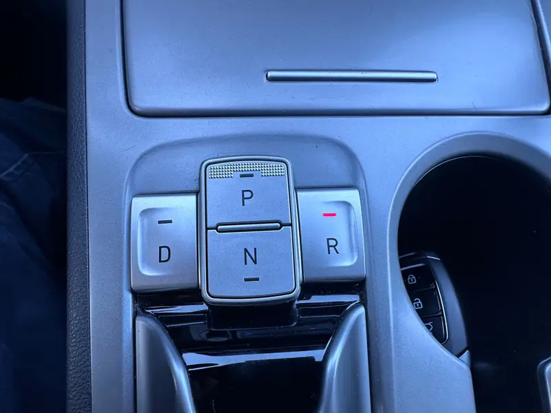Hyundai Kona EV Fashion FASE 3 64 kWh SOH 100% WARMTEPOMP TREKHAAK 2020 leasen bij DreamLease: foto 2