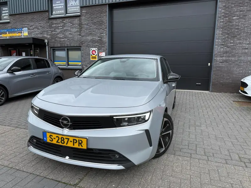 Opel Astra 1.2 Level 3 130PK 2023 leasen bij DreamLease: foto 2
