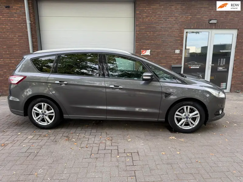 Ford S-Max 1.5 Titanium 7p.|AIRCO|NIEUWE APK|NAVI|NETTE AUTO 2016 leasen bij DreamLease: foto 1
