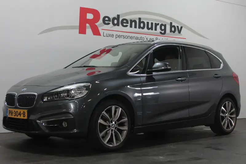 BMW 2 Serie Active Tourer 220i High Executive 2017 leasen bij DreamLease: foto 1