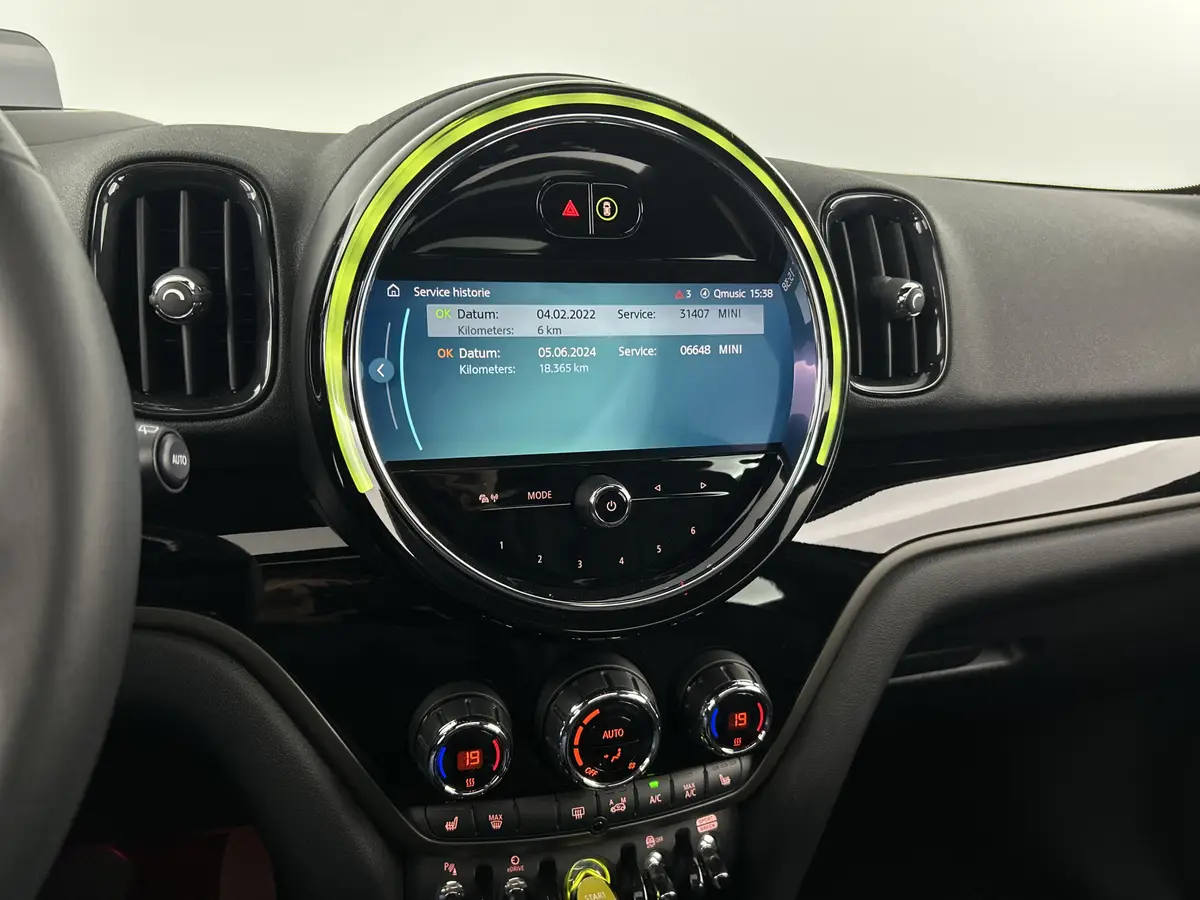 MINI Countryman Cooper SE ALL4 Black Pack/Pano-dak/Yours-Leer/Head-Up Display: foto 35