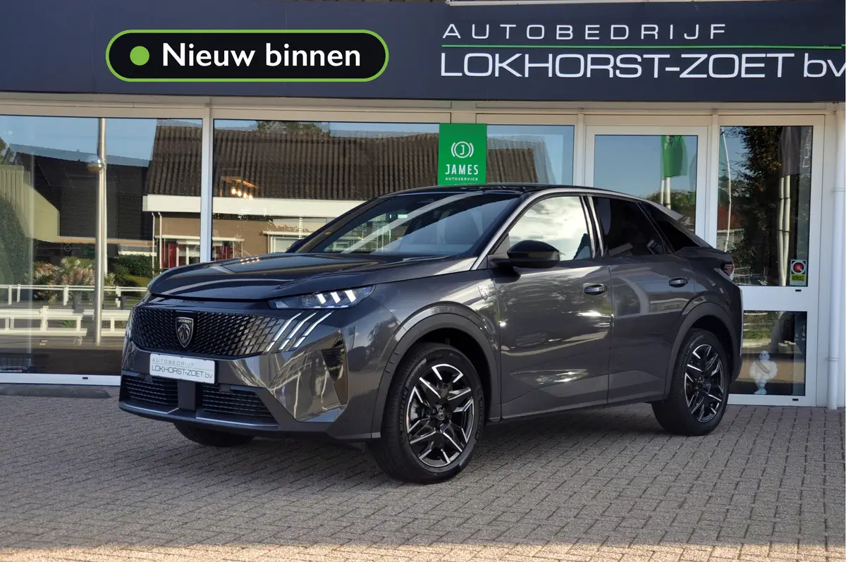Peugeot 3008 1.2 Hybrid 145 GT: foto 1