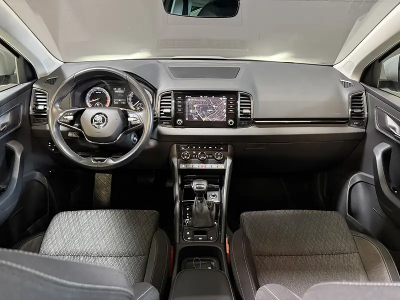 Škoda Karoq 1.5 TSI ACT Business Edition Plus | Panoramadak | Camera | Adaptive cruise 2023 leasen bij DreamLease: foto 2