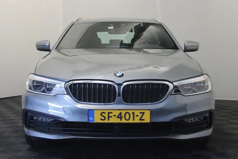 BMW 5 Serie Touring 520i Corporate Lease High Executive 2018 leasen bij DreamLease: foto 2