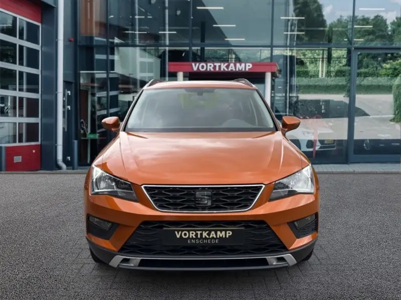SEAT Ateca 1.0 TSI STYLE ELEK-KLEP/PDC/CLIMA/CARPLAY/NAVI 2017 leasen bij DreamLease: foto 2