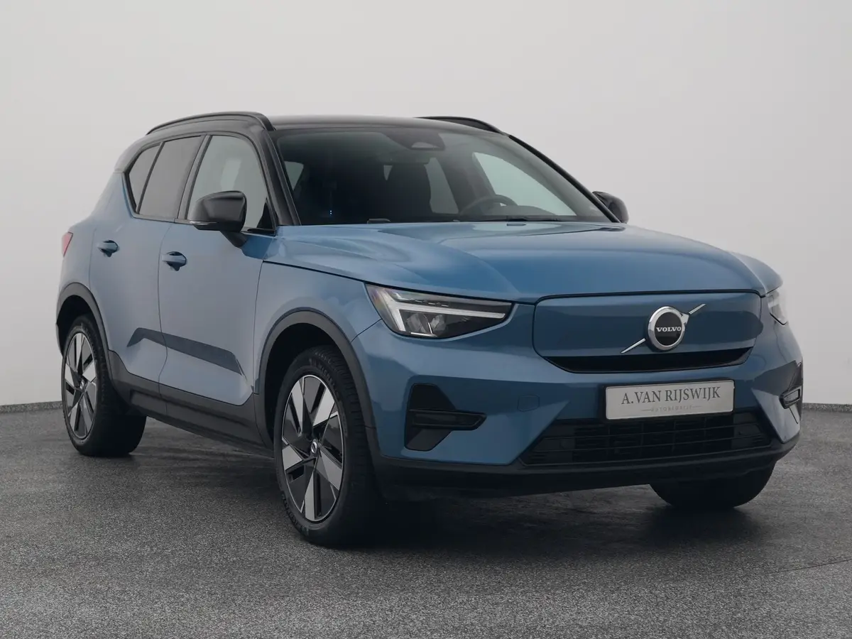 Volvo XC40: foto 2