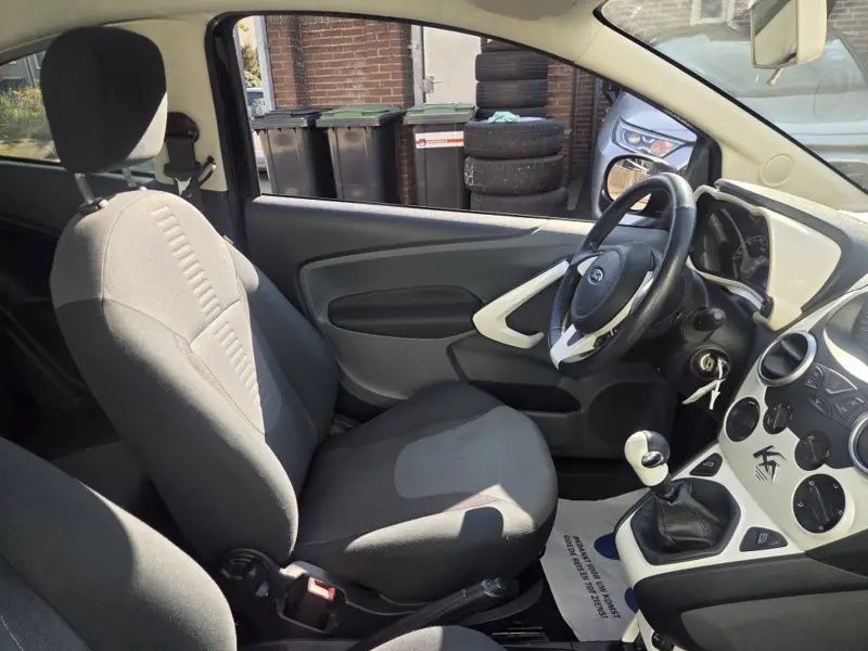 Ford Ka 1.2 Titanium X s/s 2014 leasen bij DreamLease: foto 2