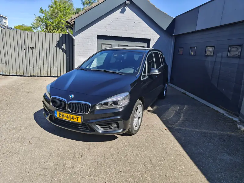 BMW 2 Serie Gran Tourer 218i Corporate Lease Executive,Climate control,Cruise control,Navi,Parking system,Isofix,Trekhaak 2018 leasen bij DreamLease: foto 1
