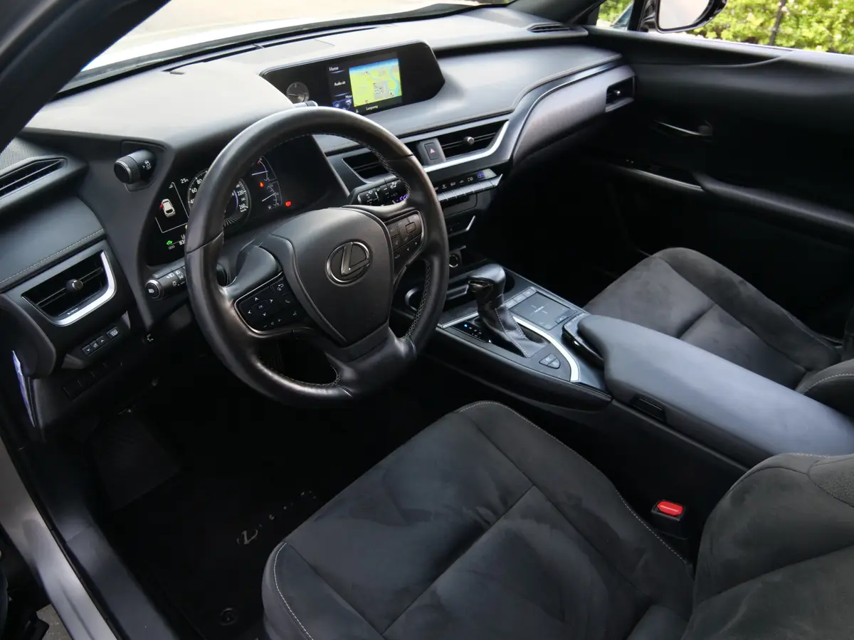 Lexus UX 250h Business Line 184Pk: foto 2