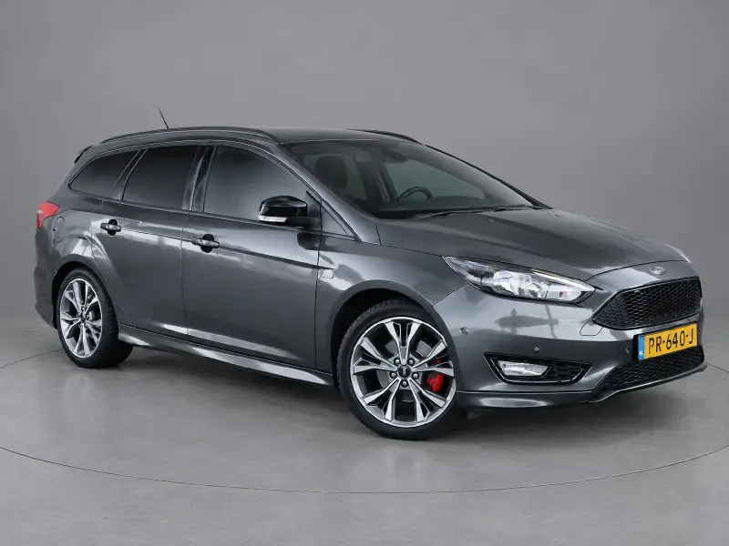 Ford Focus Wagon 1.5 ST-Line 182 2017 leasen bij DreamLease: foto 2