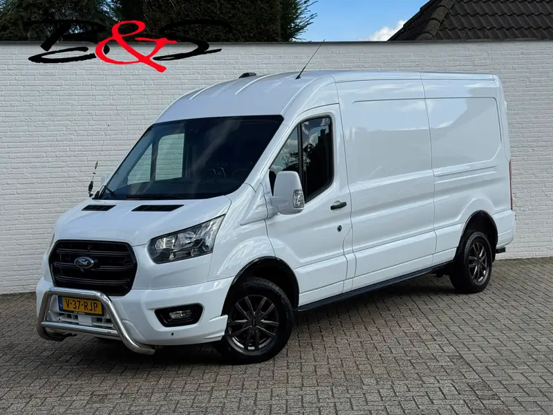 Ford Transit 350 2.0 TDCI L3H2 Automaat Trekhaak Webasto Chauffeursstoel Cruise Camera Airco 3 Zits 2023 leasen bij DreamLease: foto 1
