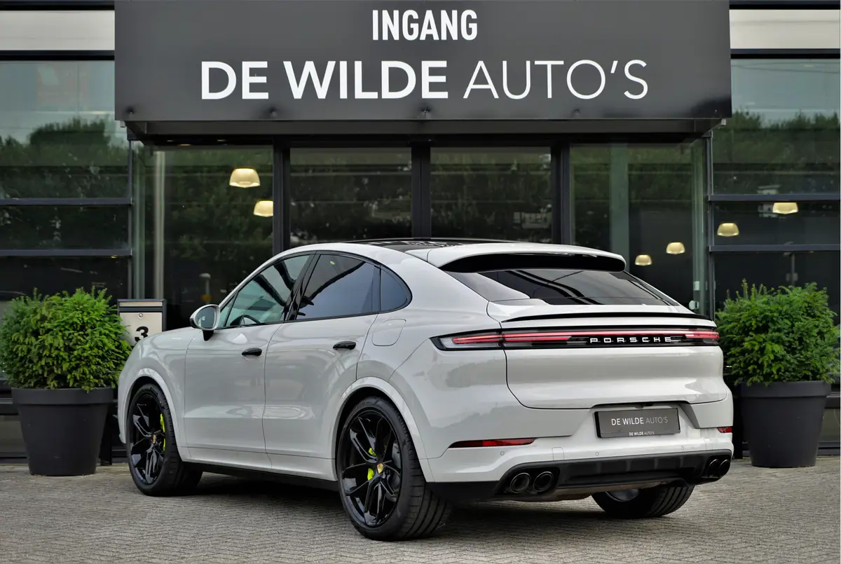 Porsche Cayenne Coupé 3.0 E-Hybrid SportDesign Krijt: foto 2