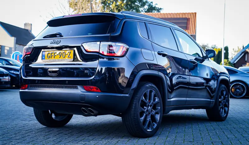 Jeep Compass 1.3T S | Panorama | Luxe Leder | Park Assist | Adaptieve Cruise LED | Achteruitrijcamera | Alpine Sound System | 2021 leasen bij DreamLease: foto 2