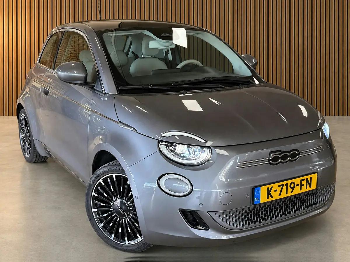 Fiat 500 La Prima 42 kWh | Camera | Stoelverwarming | Dodehoek: foto 2