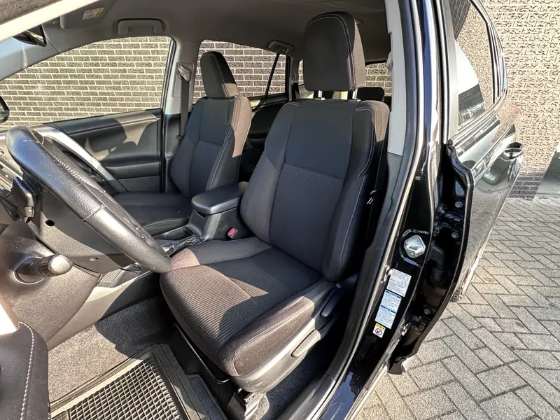 Toyota RAV4 2.0 Style 4WD 2015 leasen bij DreamLease: foto 2