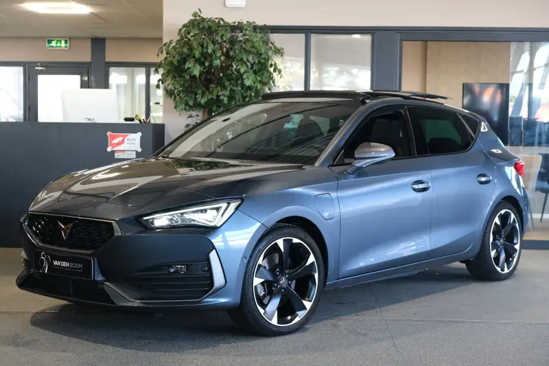 CUPRA Leon 1.4 e-Hybrid 204PK Pano Volleder Cam Led Navi ACC Memory Kessy 2023 leasen bij DreamLease: foto 1