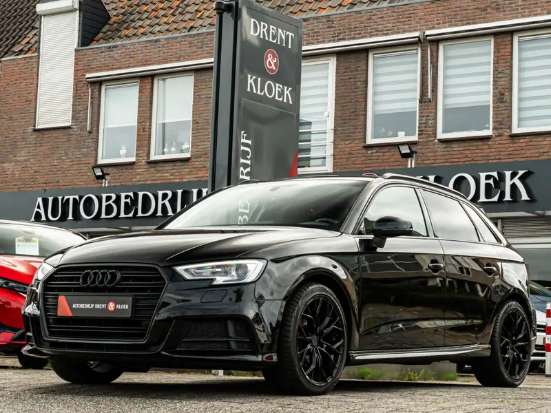 Audi A3 Sportback 1.5 TFSI CoD Sport 2017 leasen bij DreamLease: foto 1