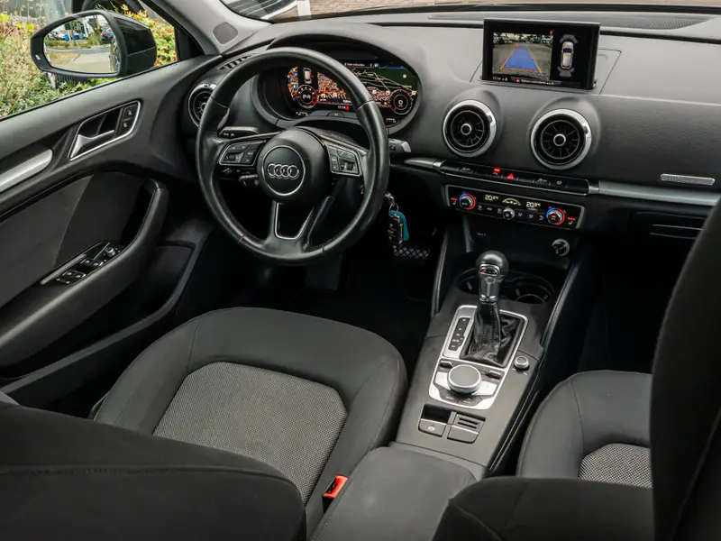 Audi A3 Sportback 1.5 TFSI CoD Sport 2017 leasen bij DreamLease: foto 2