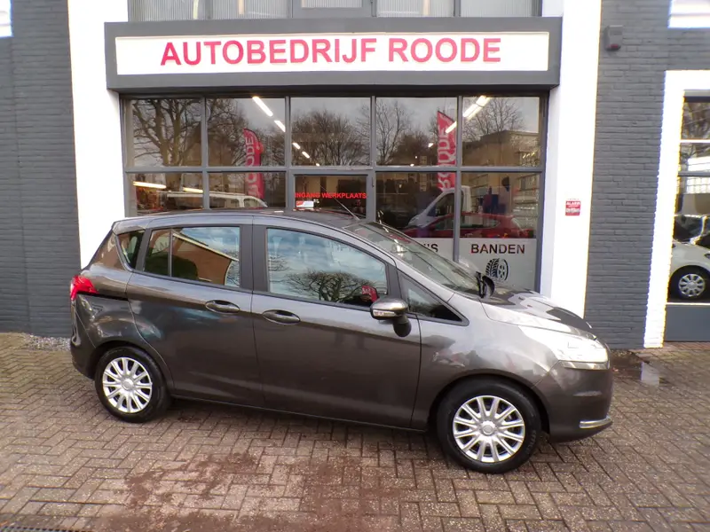Ford B-MAX 1.0 EcoBoost Style 2017 leasen bij DreamLease: foto 1