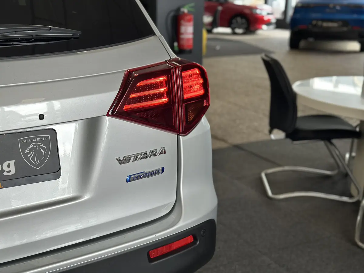 Suzuki Vitara 1.4 Boosterjet Comfort Smart Hybrid: foto 36