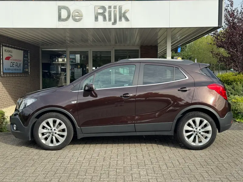 Opel Mokka 1.4 T Cosmo | Pano, Navi, Stoel+Stuurverw., Camera, Climate, Cruise, DAB, Trekhaak afn., 18'' LMV | Dealeronderhouden | 2015 leasen bij DreamLease: foto 2