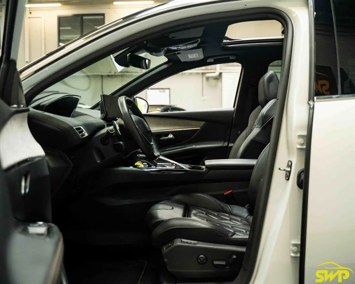 Peugeot 5008 1.2 PureTech GT Pack Business: foto 2