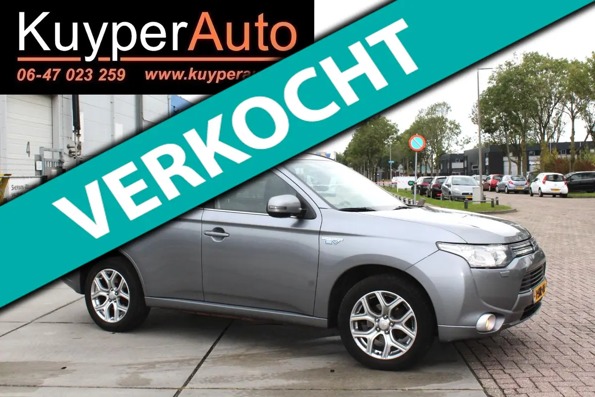 Mitsubishi Outlander 2.0 PHEV Instyle nap 4wd automaat trekhaak leder camera navi multimedia: foto 1