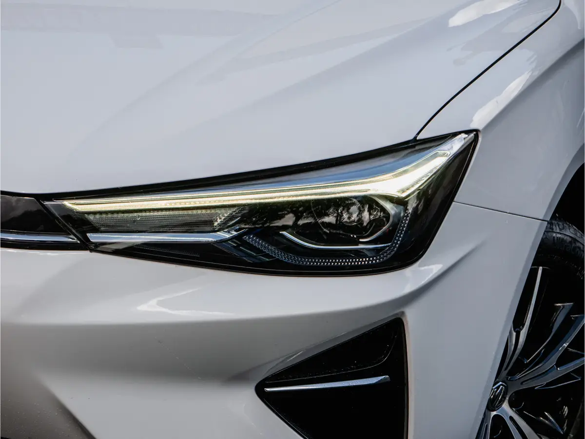 MG MG5 Electric Standard Range Luxury 50 kWh SOH 87%: foto 32