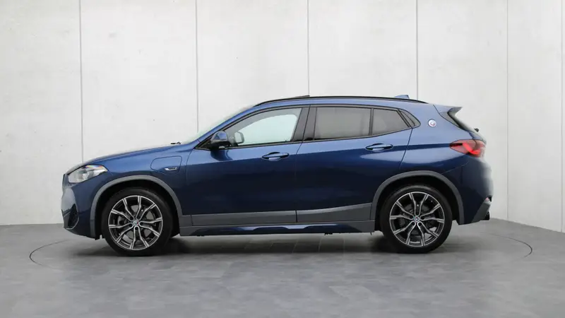 BMW X2 xDrive25e High Executive M-Sport X 2022 leasen bij DreamLease: foto 2