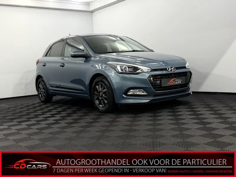 Hyundai i20 1.0 T-GDI Black Edition 2018 leasen bij DreamLease: foto 1