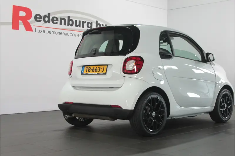 smart Fortwo 1.0 Turbo Passion - Automaat 2018 leasen bij DreamLease: foto 2