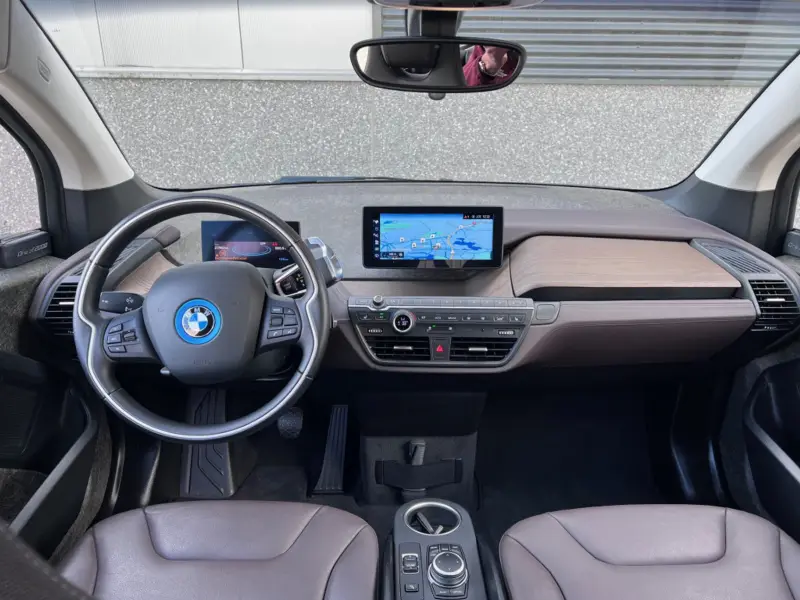 BMW i3 S /184pk*Unique Forever*120Ah 42 kWh/Leder/W-pomp/Carplay/20"3-fase 2022 leasen bij DreamLease: foto 2