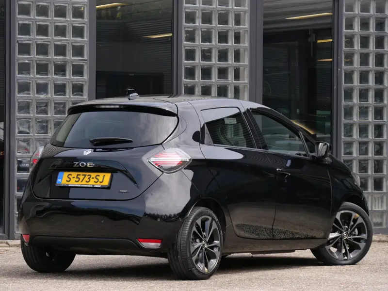 Renault ZOE R135 52kWh ICONIC/ KOOPACCU/ CAMERA/ 2023 leasen bij DreamLease: foto 2