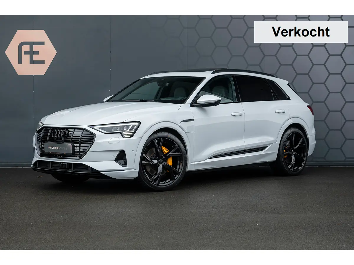 Audi e-tron 55 quattro advanced Pro Line S: foto 1