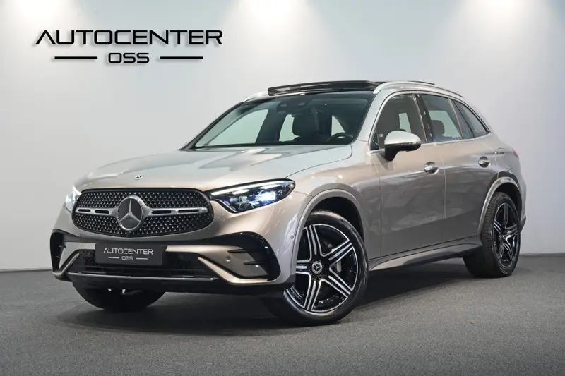 Mercedes-Benz GLC 400e 4MATIC AMG 2023 leasen bij DreamLease: foto 1