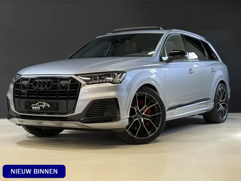Audi Q7 60 TFSI e quattro Competition | 2x S-Line | Pano | Trekhaak | 360 Camera 2020 leasen bij DreamLease: foto 1