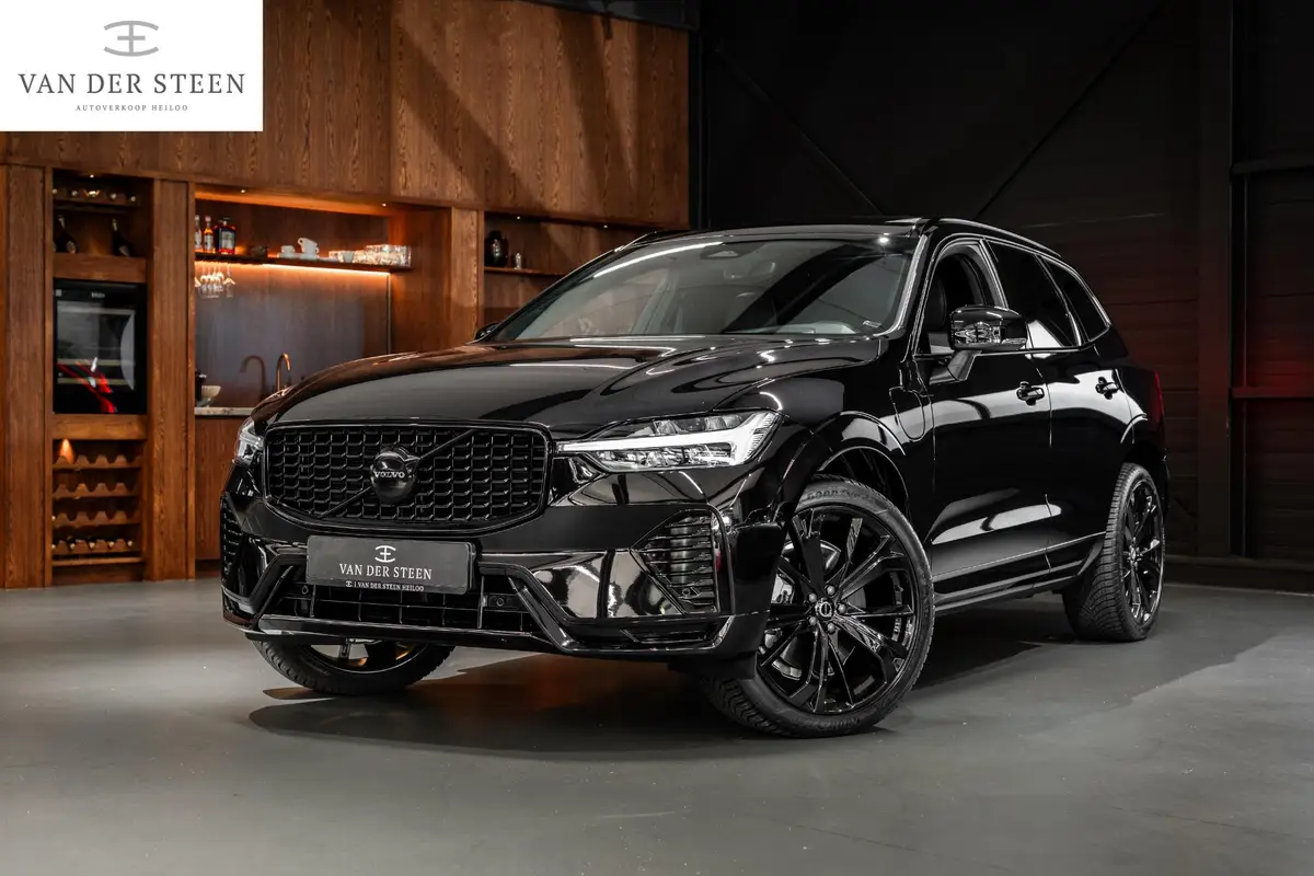 Volvo XC60 2.0 T6 Plug-in hybrid AWD Ultimate Black Edition: foto 1