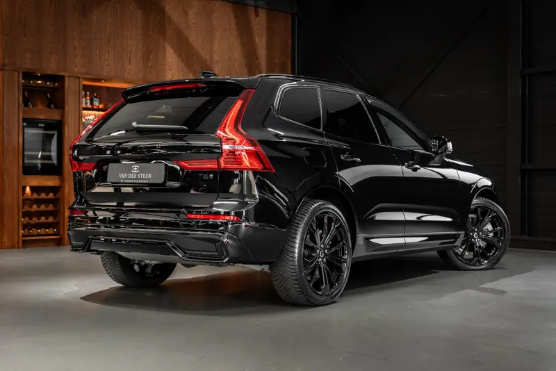 Volvo XC60 2.0 T6 Plug-in hybrid AWD Ultimate Black Edition 2024 leasen bij DreamLease: foto 2
