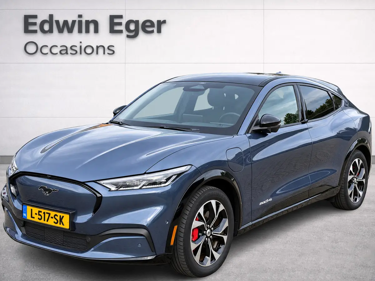 Ford Mustang Mach-E AWD 75 kWh: foto 1