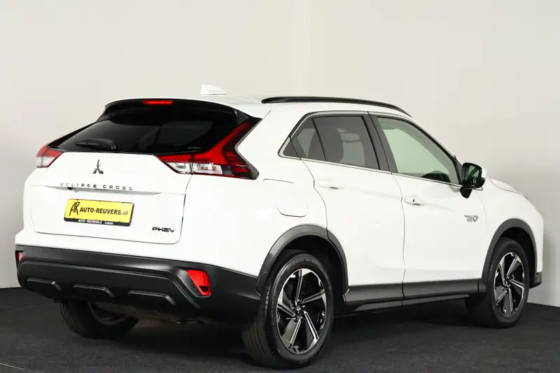 Mitsubishi Eclipse Cross 2.4 PHEV Instyle 2022 leasen bij DreamLease: foto 2