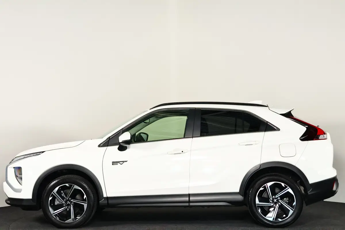 Mitsubishi Eclipse Cross 2.4 PHEV Instyle: foto 27