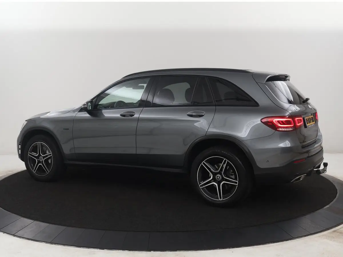 Mercedes-Benz GLC 300e 4MATIC Premium Plus | SOH 94,4% | Half leder | Cruise control |: foto 2